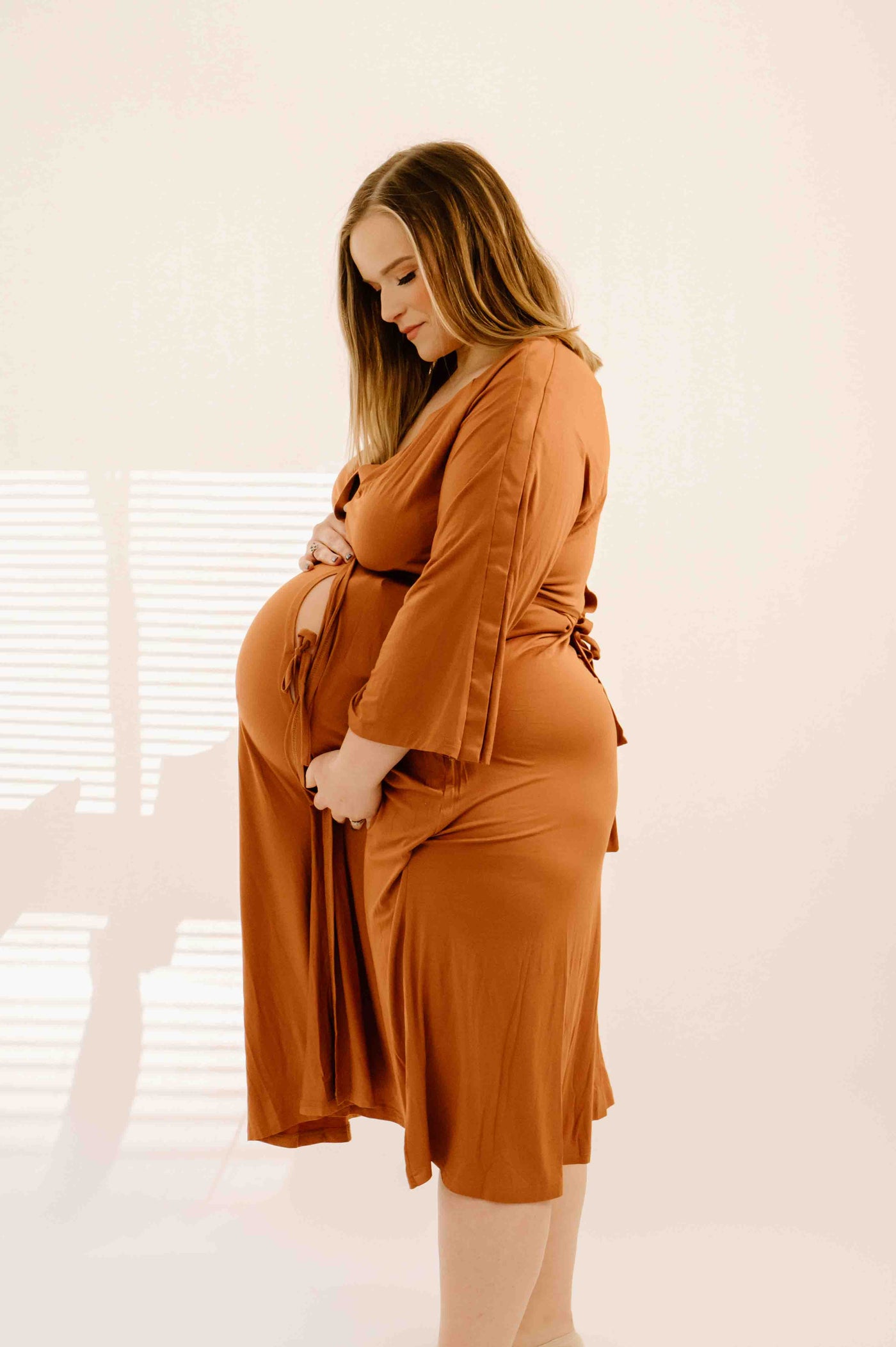 Amelia Labor & Postpartum Gown in Burnt Orange