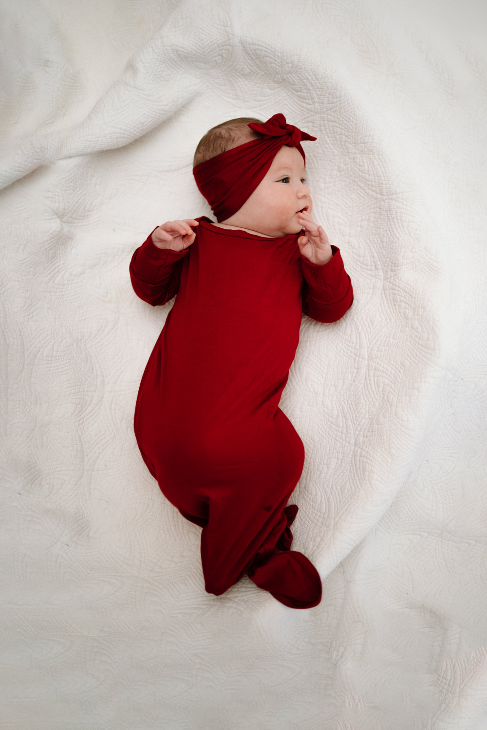 Baby Knot Gown and Bow Set: Crimson