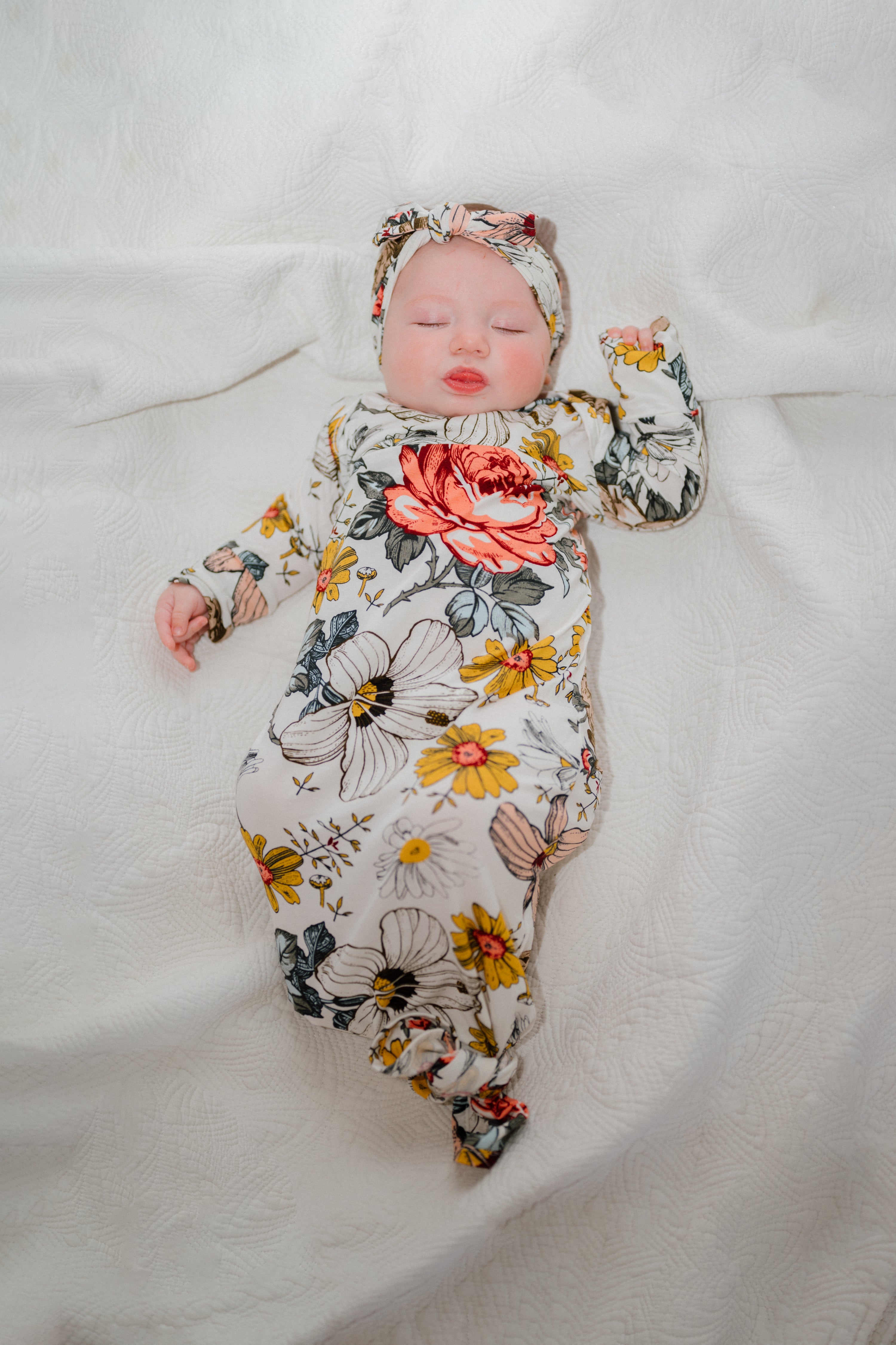 Baby Knot Gown and Bow Set: Vintage floral