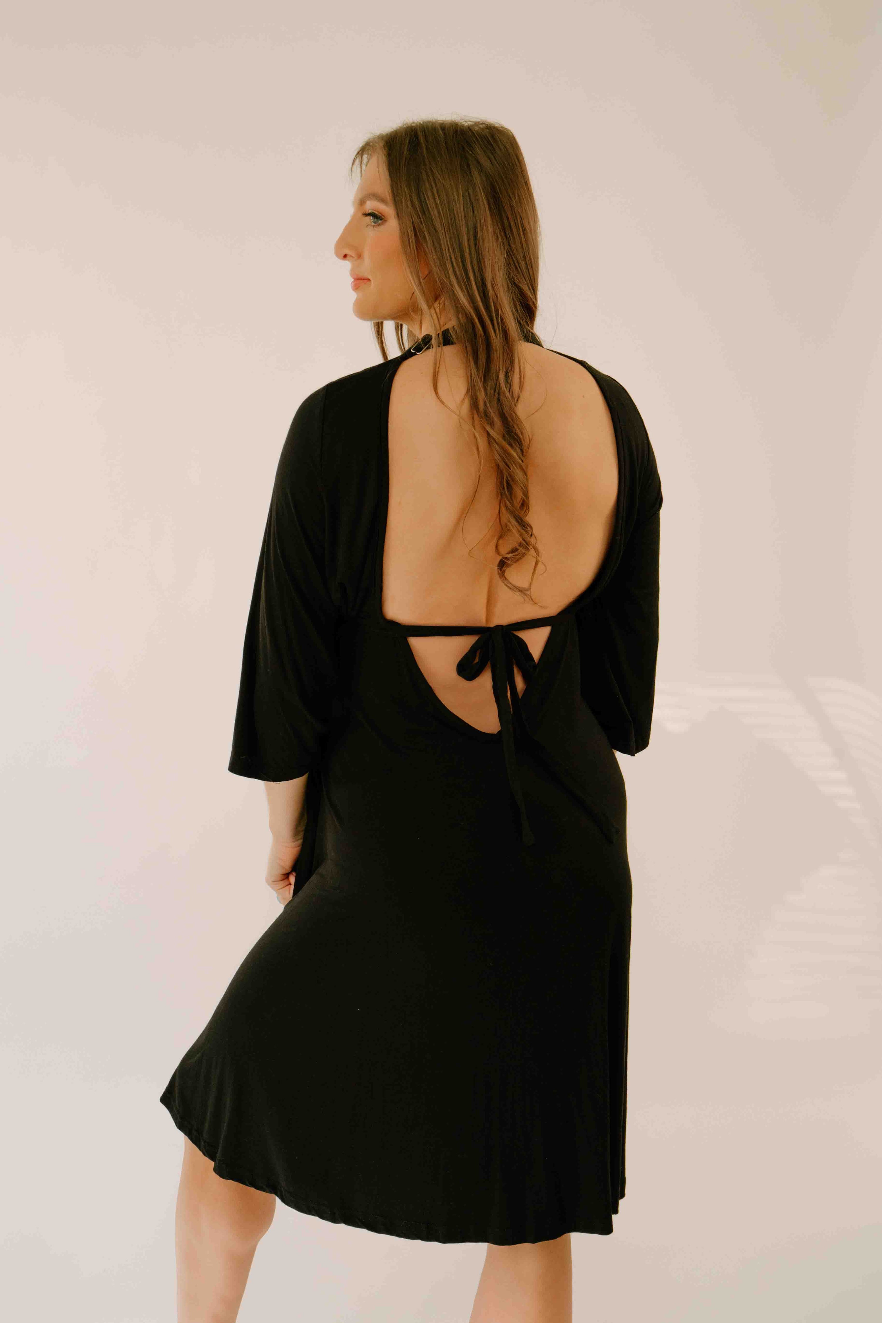Lila Labor & Postpartum Gown in Black with 2 Pockets