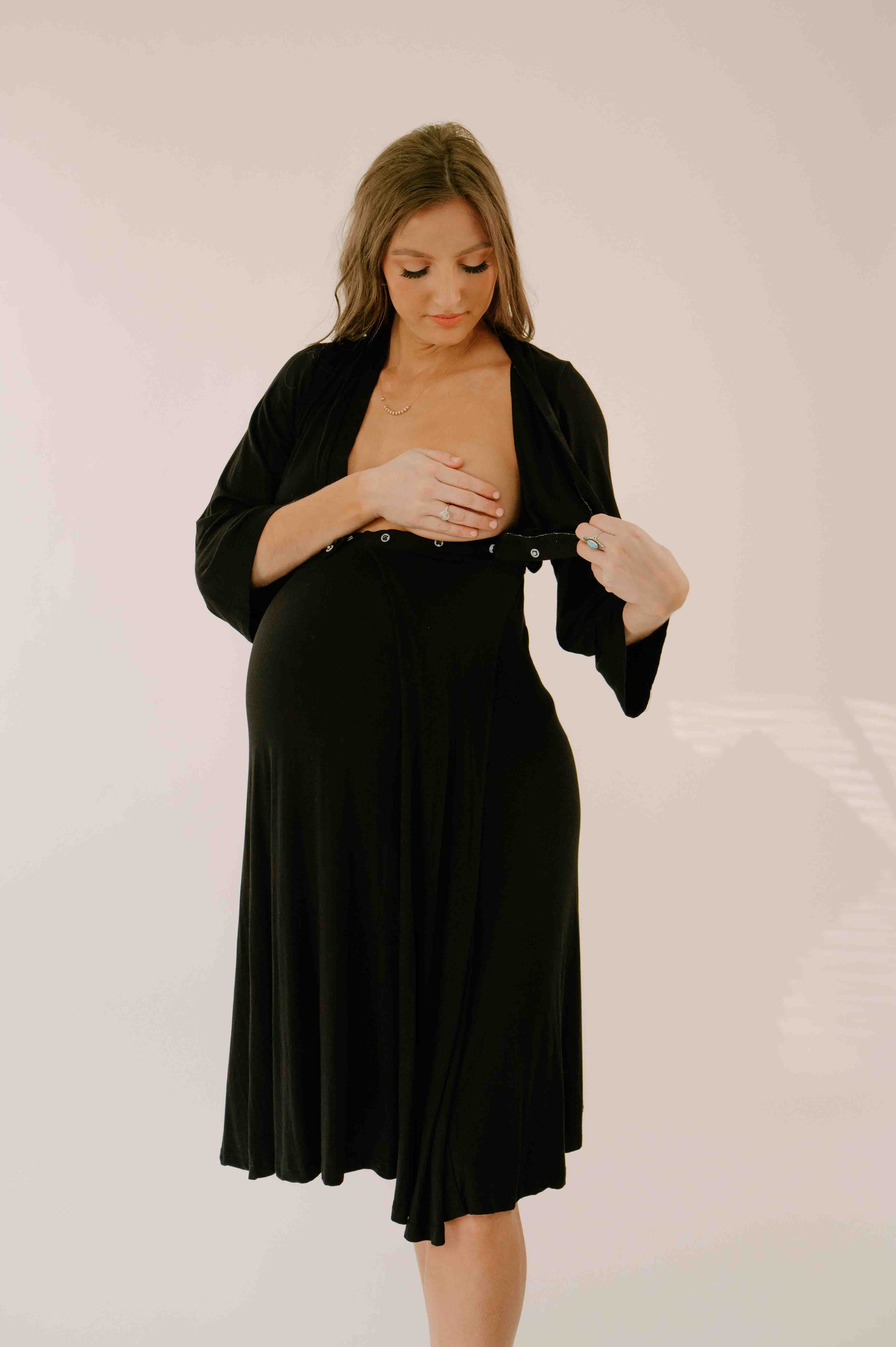 Lila Labor & Postpartum Gown in Black with 2 Pockets