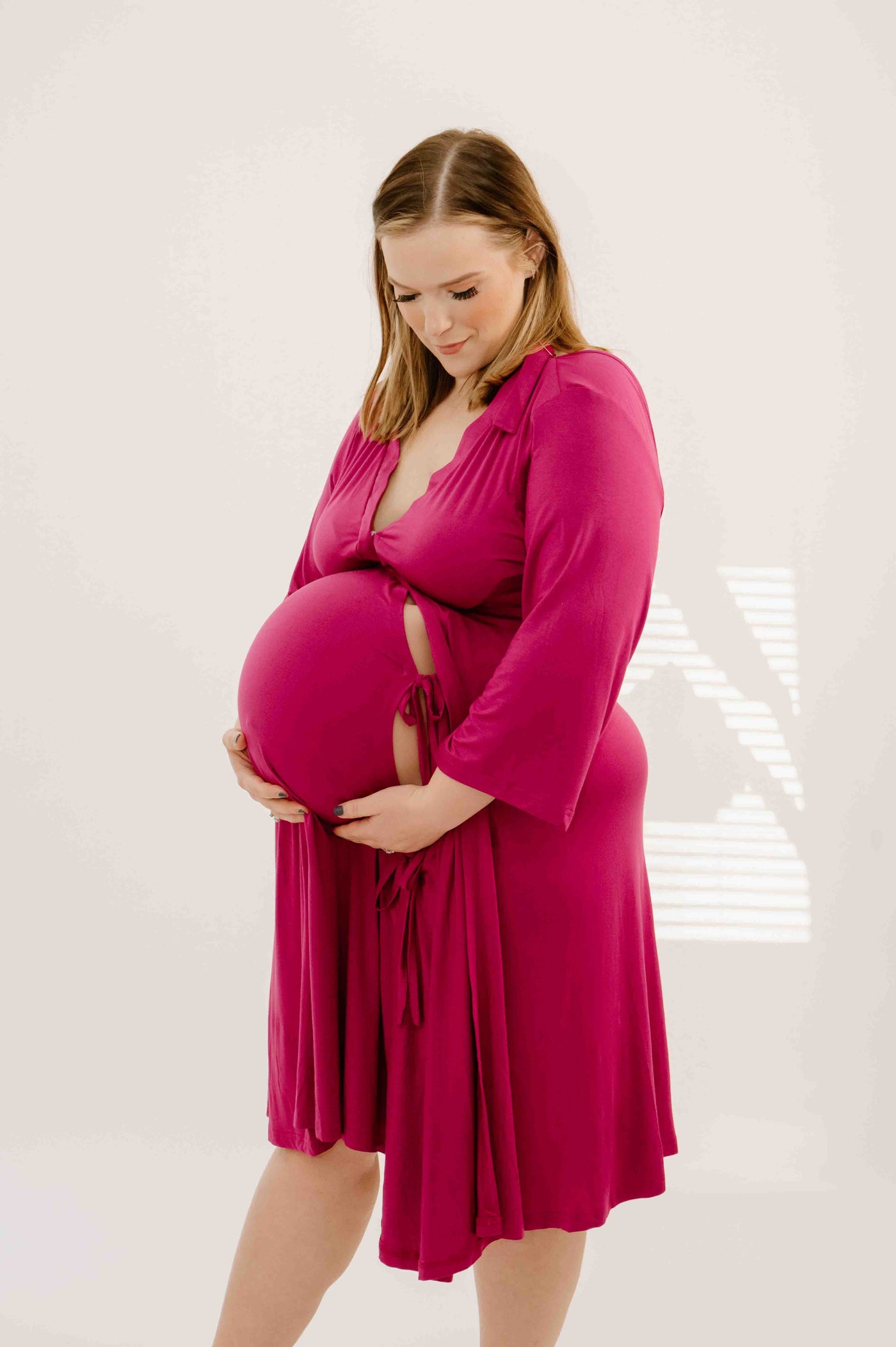 Lila Labor & Postpartum Gown in Raspberry